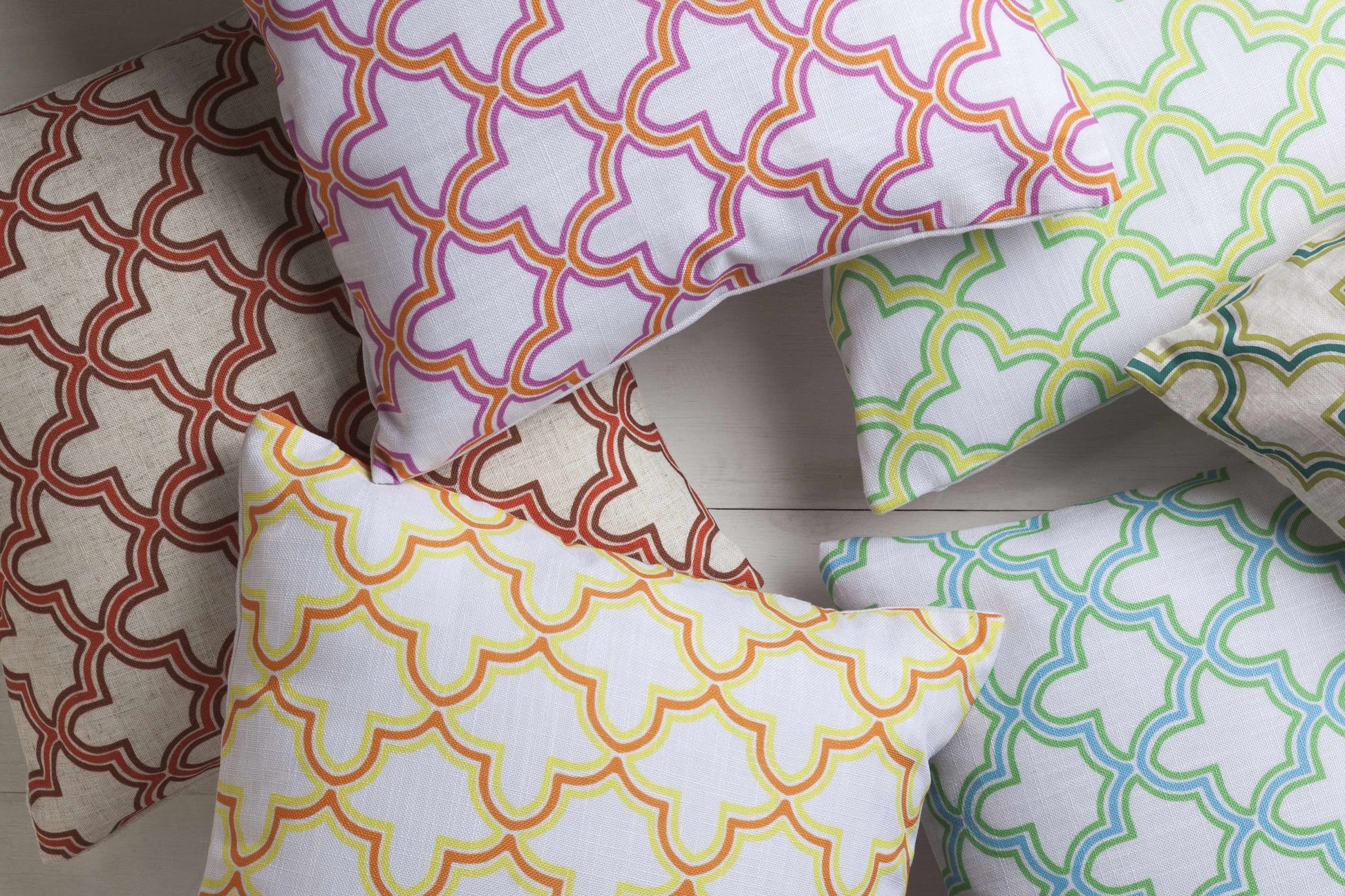 Meno White Pink Trellis Pattern Throw Pillow - Clearance - Look Good Store