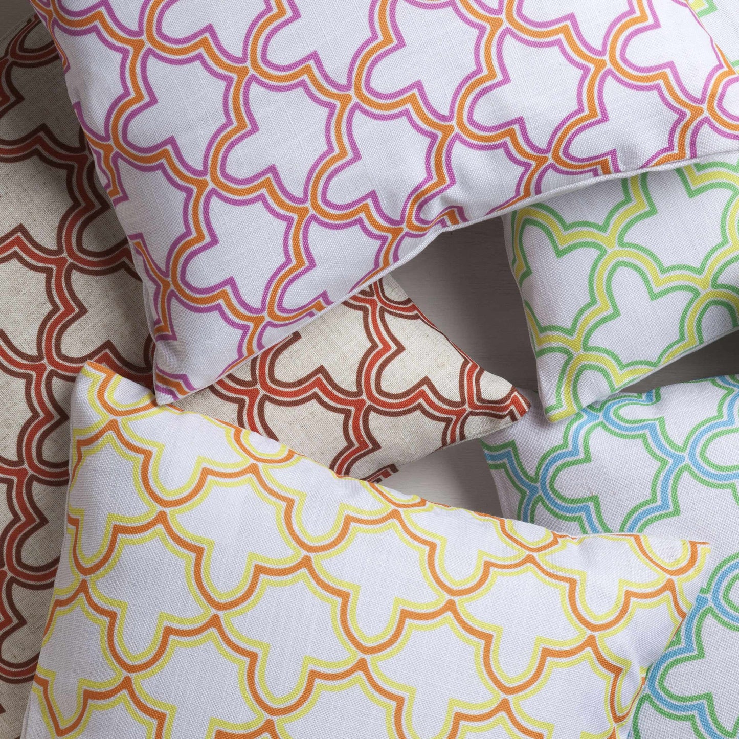 Meno White Pink Trellis Pattern Throw Pillow - Clearance - Look Good Store